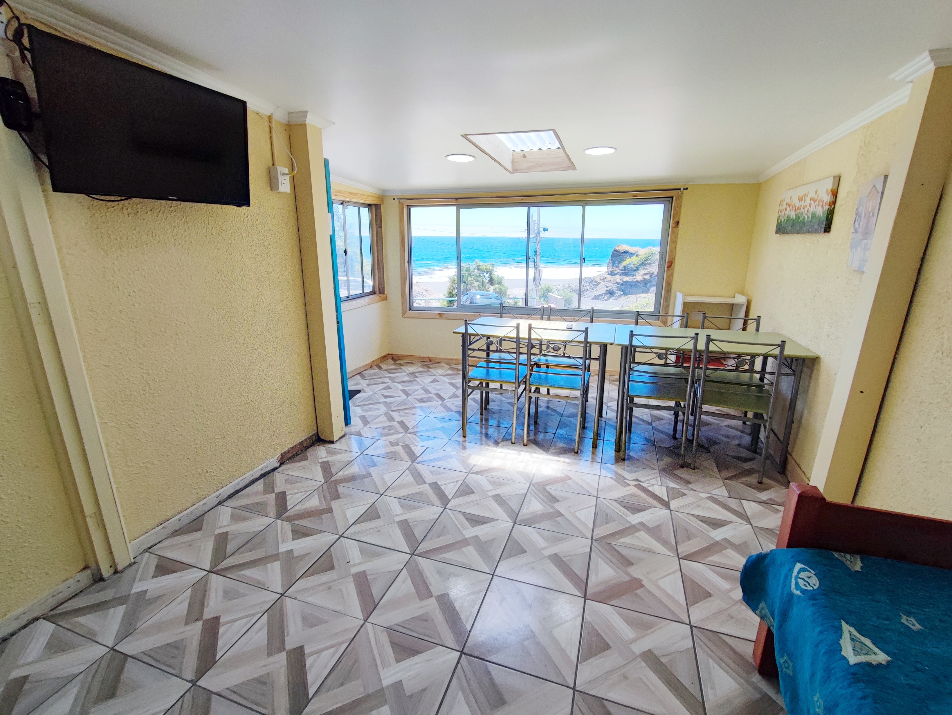 Arriendo en Pelluhue - Cabaña primera línea de playa para 8 personas - Cabaña Familiar 1